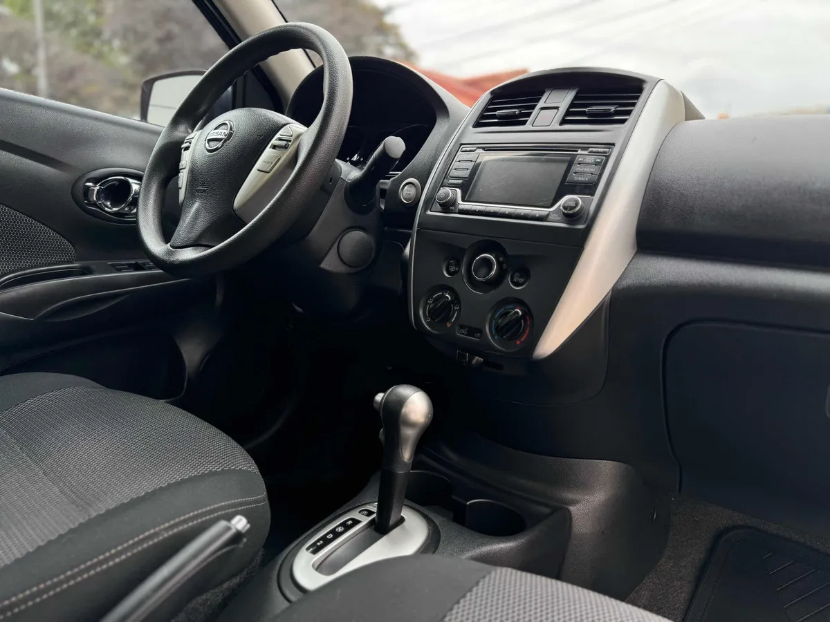 NissanVersa15
